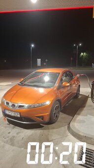 Vymením Honda Civic 2008 1.4 ivtec - 5
