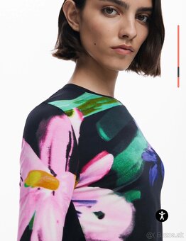 Dámske tričko Desigual - 5