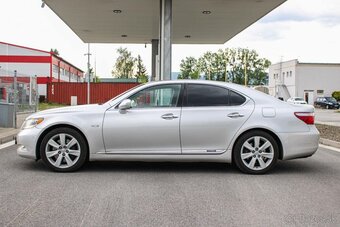 Lexus LS 600h 5.0 V8 Hybrid - 5