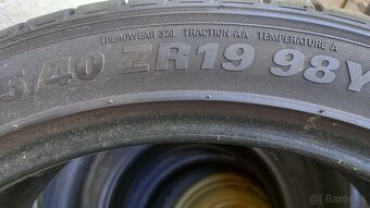Letné pneumatiky 245/40 R19 - 5