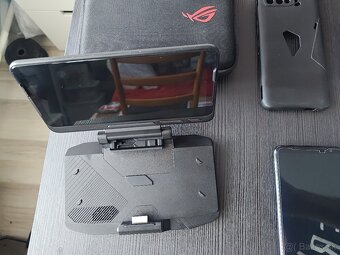 Asus ROG phone 3 - 5