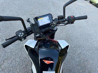 KTM duke 125 - 5