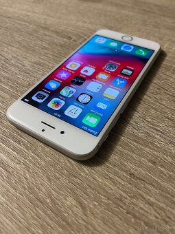 iPhone 6s / 16GB Silver Super stav - 5