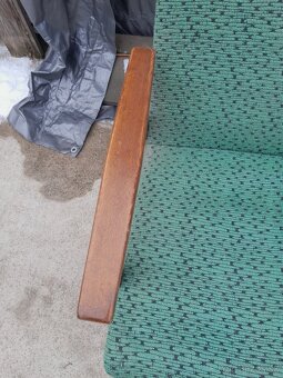 Predám kreslá cena spolu 100€ - 5