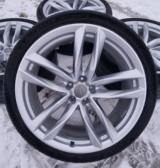 5x112 R21 9,5J ET25 (4G0 601 025 CE) - 5