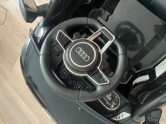 Detské elektricke autíčko audi R8 - 5