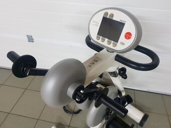 Rehabilitačný bicykel Motomed Viva2 na ruky nohy - 5
