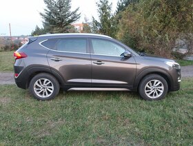 Hyundai Tucson r. 2016 2,0 CRDi 4x4, bohatá výbava Xpossible - 5