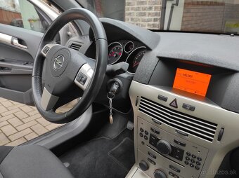Opel Astra 1,6 benzín výborný stav - 5