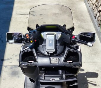 Predám maxi-scooter Suzuki Burgman AN650 - 5