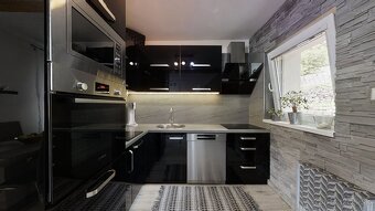 NA PREDAJ: Rodinný dom v blízkosti Bytče (8km) - 5