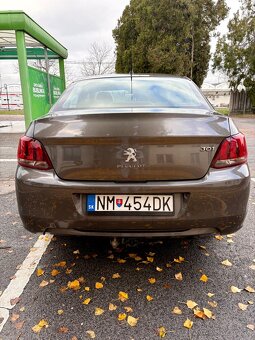 Peugeot 301 Facelift - 5