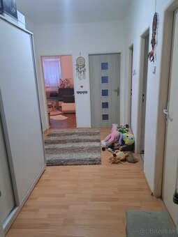 Prenájom veľkého rodinného domu PRIAMO v centre Rim. Sobota - 5