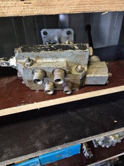 Predam hydraulicky rozvadzac na malotraktorrozvadzace - 5