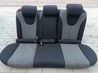 Predám športové sedačky pre seat leon - 5