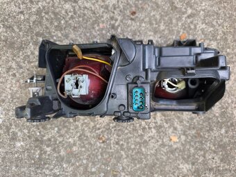 PP svetlo BMW E38 - 5