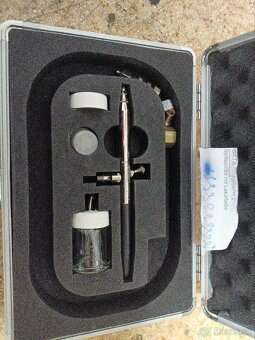 Striekacia pištoľ - 5