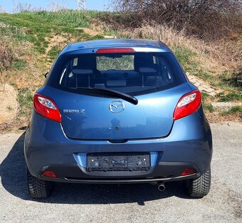 Predám Mazda 2 1.5 MZR TE A/T - 5