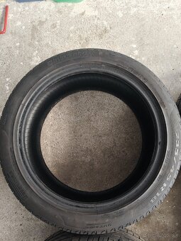 Pirelli Cinturato P7 235/45 R18 - 5