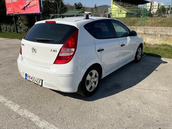 Hyundai i30 1,4 benzín 80kw, r.v. 2011 - 5