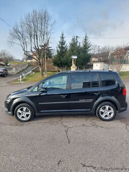 TOURAN CROSS 2.0TDI 103KW ...2012... SK ŠPZ - 5