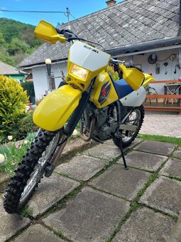 Suzuki DR-Z 250 - 5