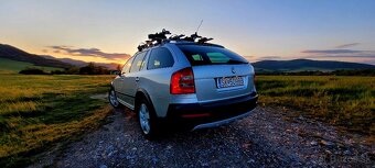 Škoda Octavia Scout - 5