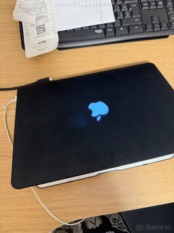 Macbook Air 13 2017 / 128 GB - 5