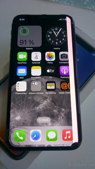 Apple iPhone XS - 5