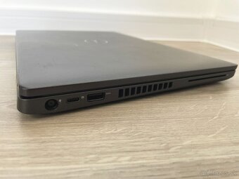 Výkonný pracovný notebook Dell Latitude 5400 - 5