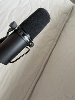 Shure SM7b + rameno Rode PSA1 - 5