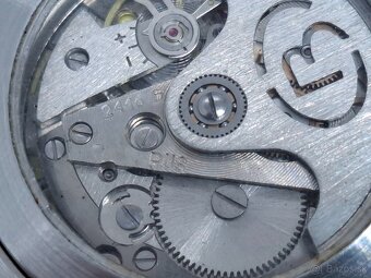 Predám funkčné náramkové automatické hodiny VOSTOK 40mm 75 € - 5