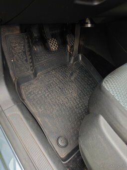 Vaničky na Volkswagen Passat B7 (variant) 2011-2014 - 5