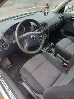 Volkswagen Golf 4 1.6  77 kw benzin 2003 - 5