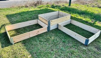 Vyvýšené drevené zahony - 5