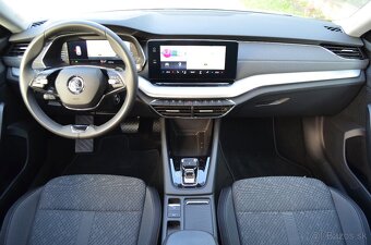ŠKODA OCTAVIA COMBI 2.0 TDI DSG VIRTUAL KAMERA CRYSTAL LED - 5