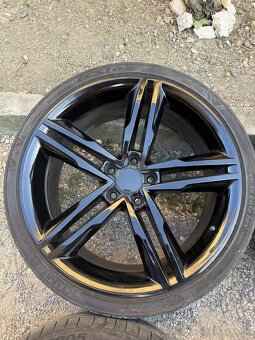 MAM A1 R19 5x112 - 5