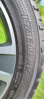 Audi Q7 2005 - 2014 275/45 R20 - 5