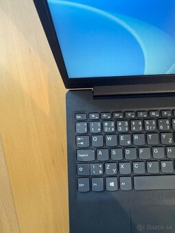 Lenovo V15-ADA 15" - 5