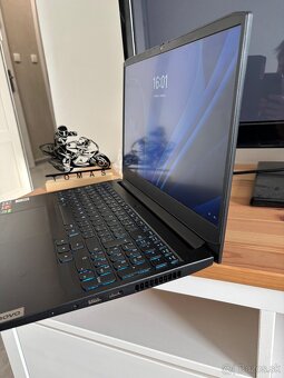 Lenovo IdeaPad Gaming 3 15ACH6 - Ryzen 5 / RTX 3050 - 5