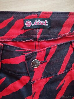 Červeno čierne nohavice - 5