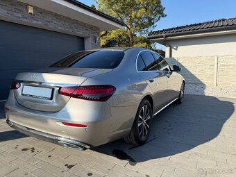 Mercedes-Benz E trieda Sedan - 5