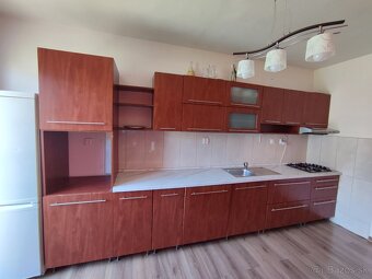 Kuchynská linka čerešňa - 5