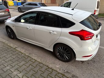 Ford Focus ST line 2018 - 5