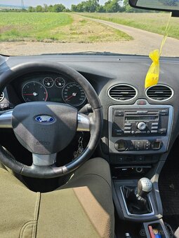Ford Focus - 5
