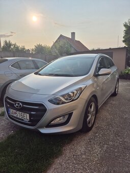 Predam Hyundai i30 CW Kombi 1.6i CRDi 16V DOHC Family - 5