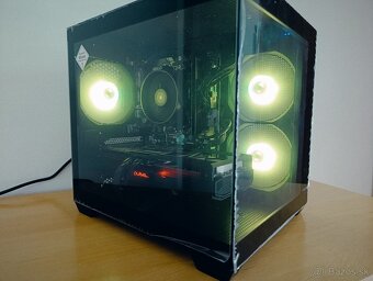 Ryzen 3 4100, Vega 56 8GB, Herný počítač - 5