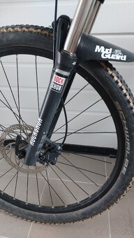 CTM REVOX celoodpruženy - 5