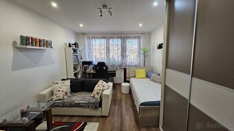 PRIESTRANNÝ 2-IZBOVÝ BYT S BALKÓNOM, UL. ČSL. ARMÁDY - 5