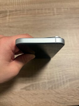Predám iPhone 15 – 128 GB - 5